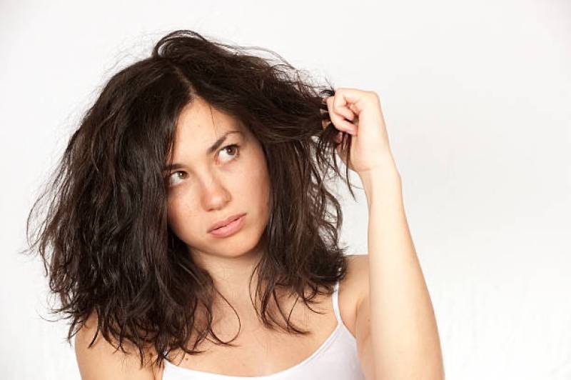 Traitement repousse cheveux colorés et abîmés